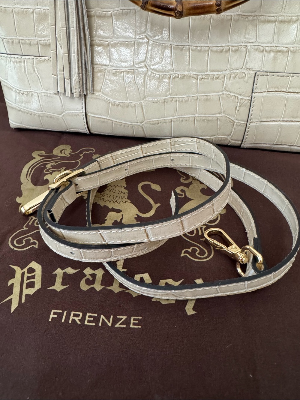 Pratesi Sarteano Croc Embossed Leather Bag - Picture 16 of 16